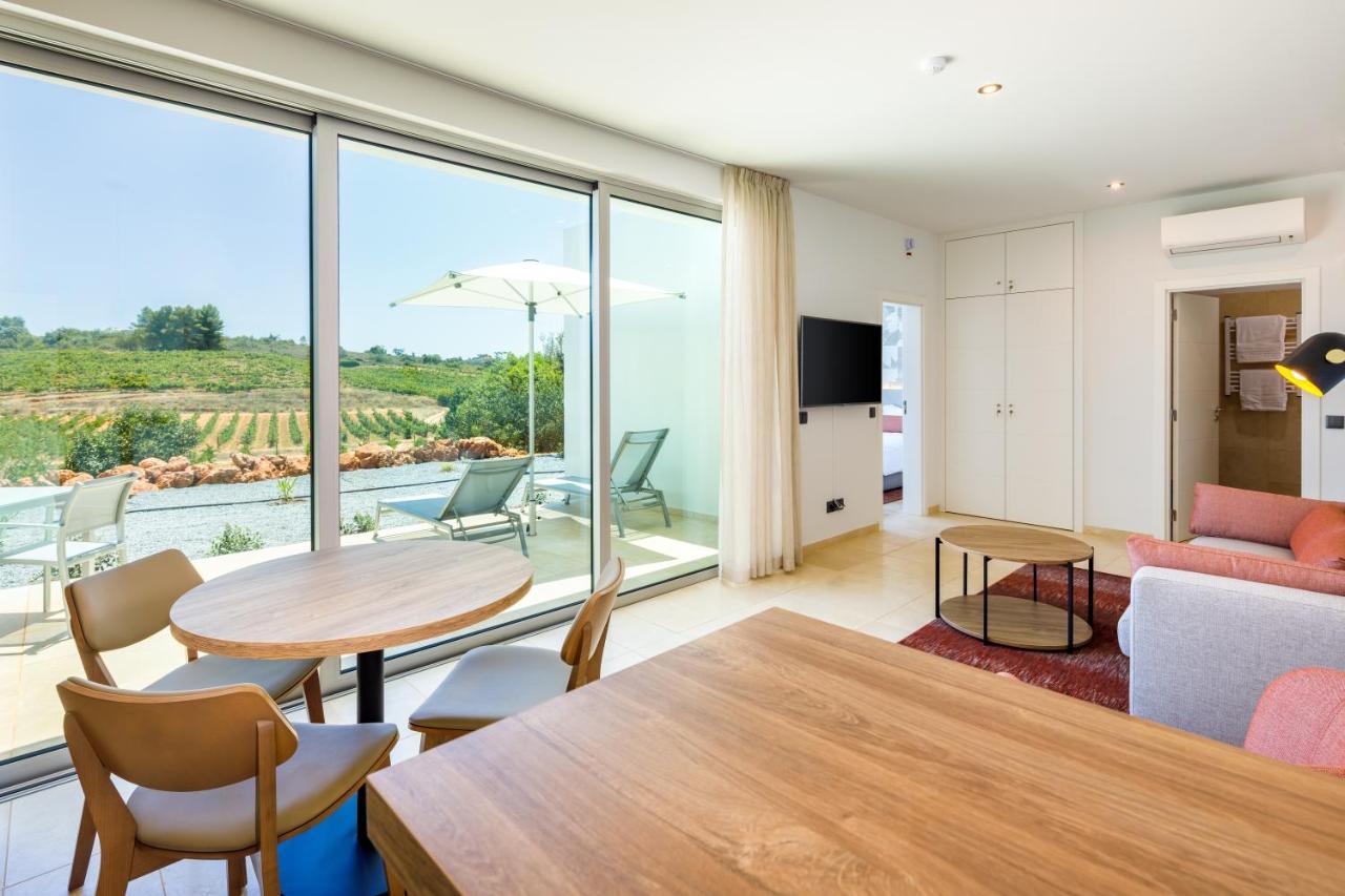 Quinta Dos Vales Wine Estate Vendégház Estômbar Kültér fotó